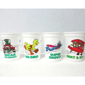 Vintage Sesame Street Wendys Cups Cartoon Kids Plastic Set of 4 RETIRED
